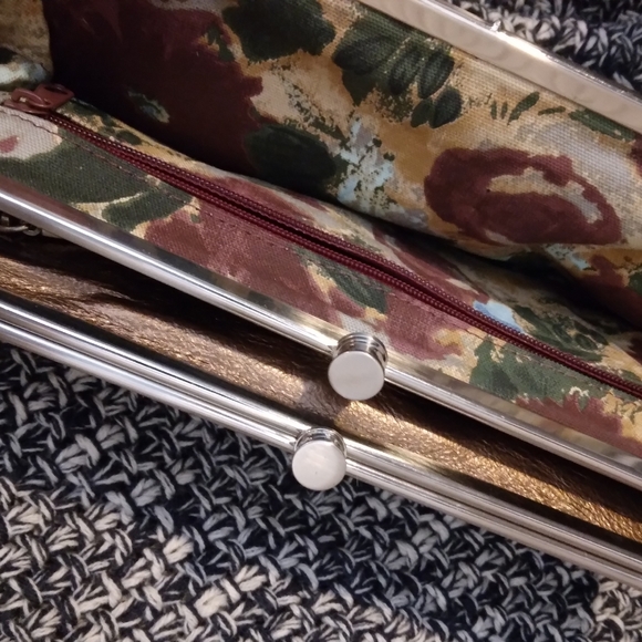 HOBO INTERNATIONAL LAUREN CLUTCH WALLET Metallic Bronze Brown Leather - Picture 5 of 5